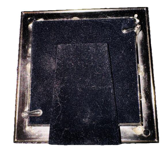 Addison Ross Unisex Baby Themed Enamel & Silver Plate Green Picture Frame 3”x 3” - Picture 4 of 4